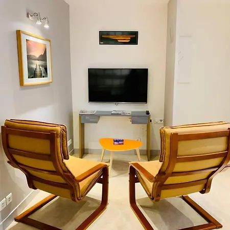 Le Petit Cloutiers - Plein Centre - Wifi Apartment *