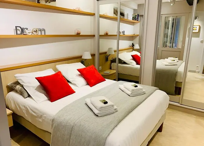 Le Petit Cloutiers - Plein Centre - Wifi *